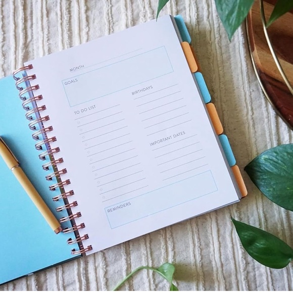 'Don't Look Back' Planner - Christine Caine - Picture 3 of 10